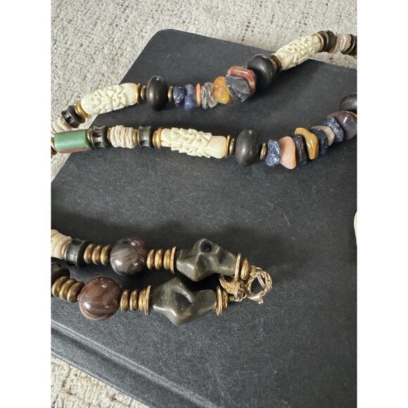 Sandra David Multistone Carved Elephant Bold Statement Necklace - Picture 8 of 8